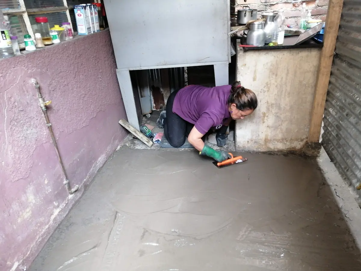 Nivelación y reparación de piso de concreto